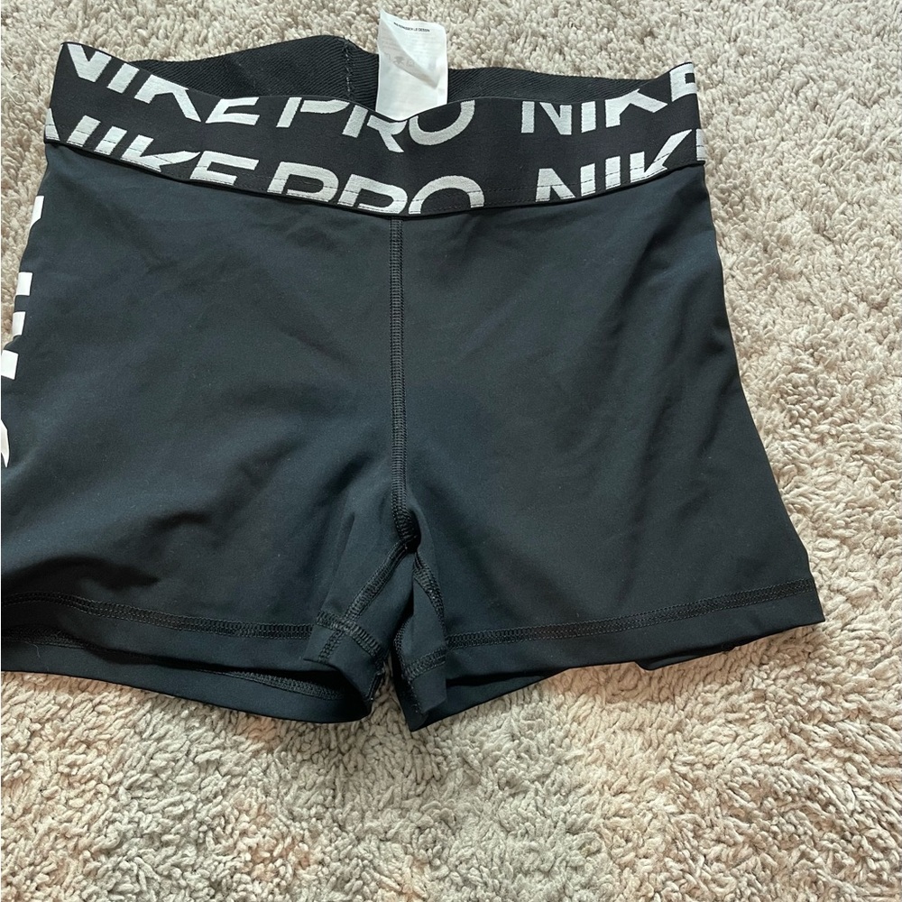 Nike Black Athletic Shorts with Moisture-Wicking Fabric